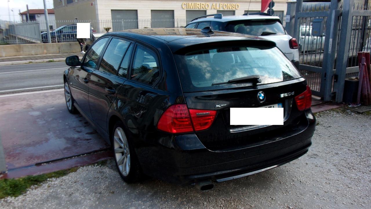 Bmw 320 320d cat xDrive Touring Attiva