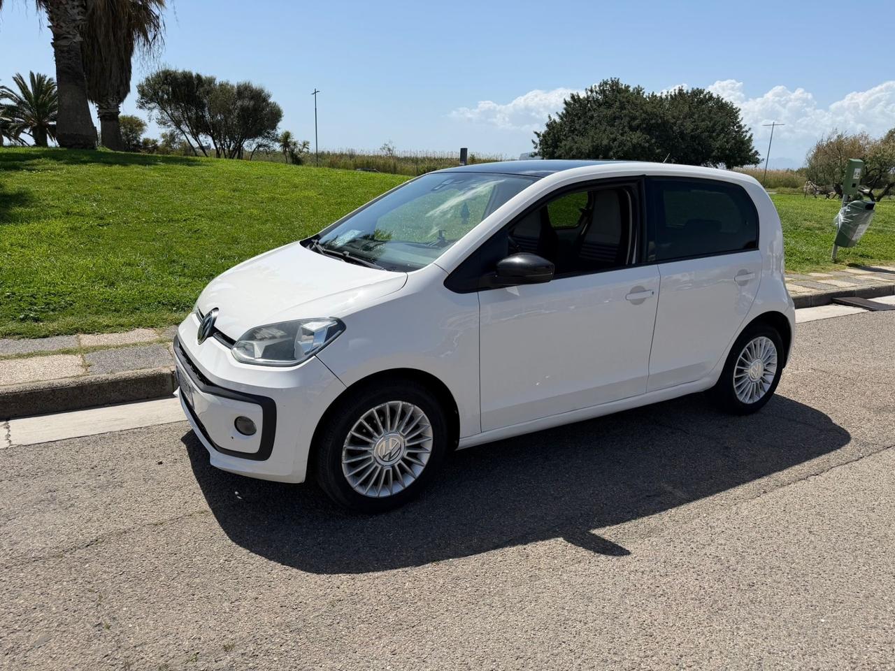 Volkswagen UP 1.0 Benzina-Anche Permuta-Garanzia