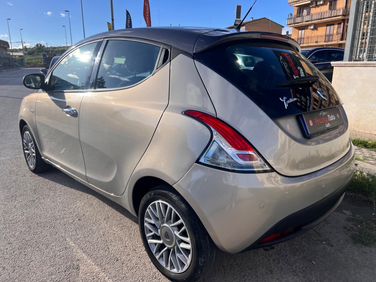 Lancia Ypsilon 1.3 MJT 16V 95 CV 5 porte S&S Gold 2012