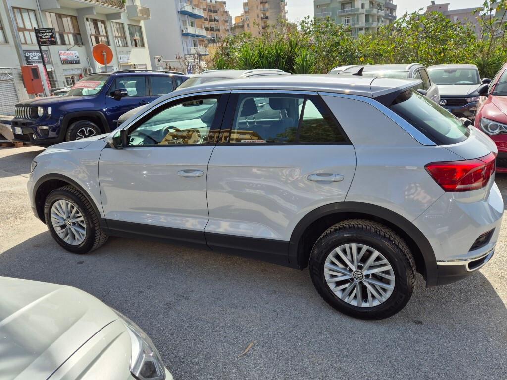 Volkswagen T-Roc 1.6 TDI Advanced LED NAVI CAMERA