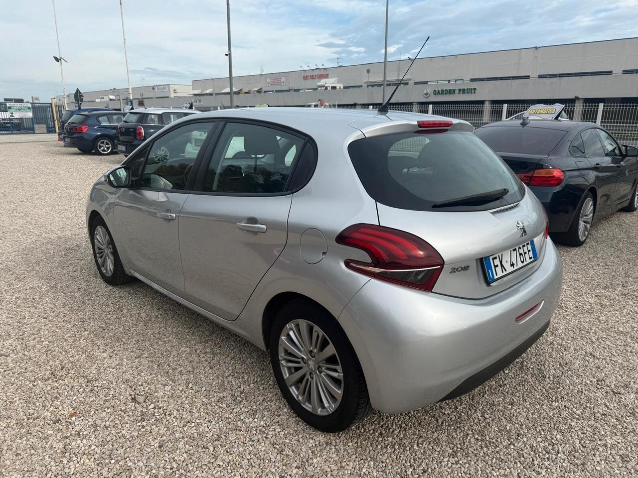 Peugeot 208 BlueHDi 75 5 porte Allure