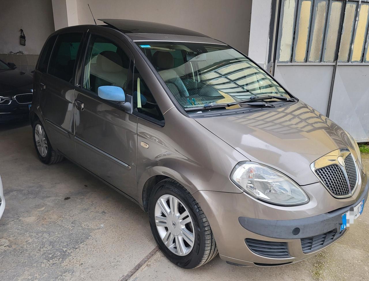 Lancia MUSA 1.4 16V Platino con tetto apribile