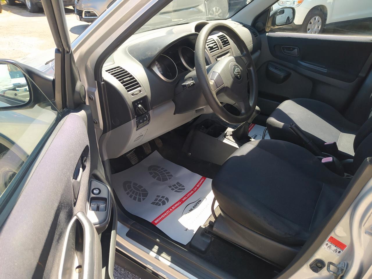 Suzuki Ignis 1.5 16V cat 4WD IMP. METANO GANCIO TRAINO