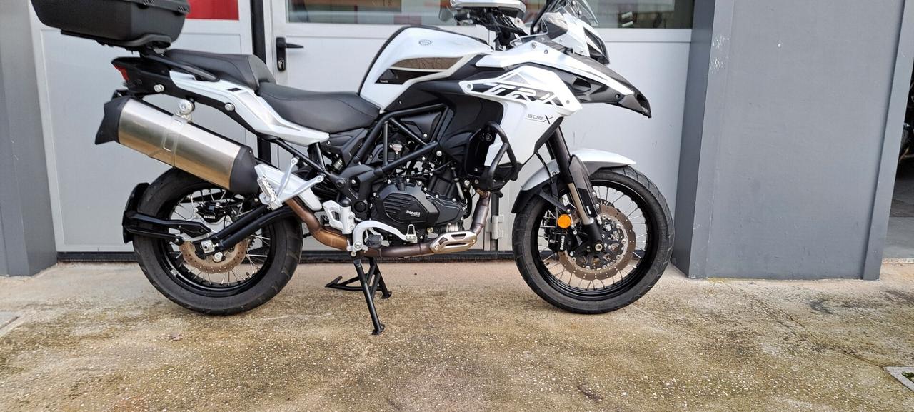 Benelli TRK 502