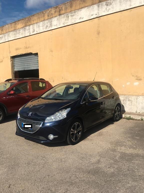 Peugeot 208 1.2 VTi 82 CV 5 porte Allure