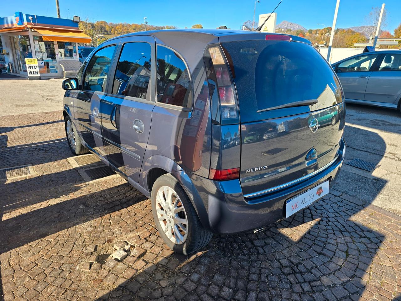 Opel Meriva 1.6 16V Cosmo con 196.000km