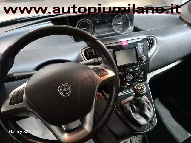 LANCIA Ypsilon 1.0 FireFly 5 porte S&S Hybrid Ecochic Gold