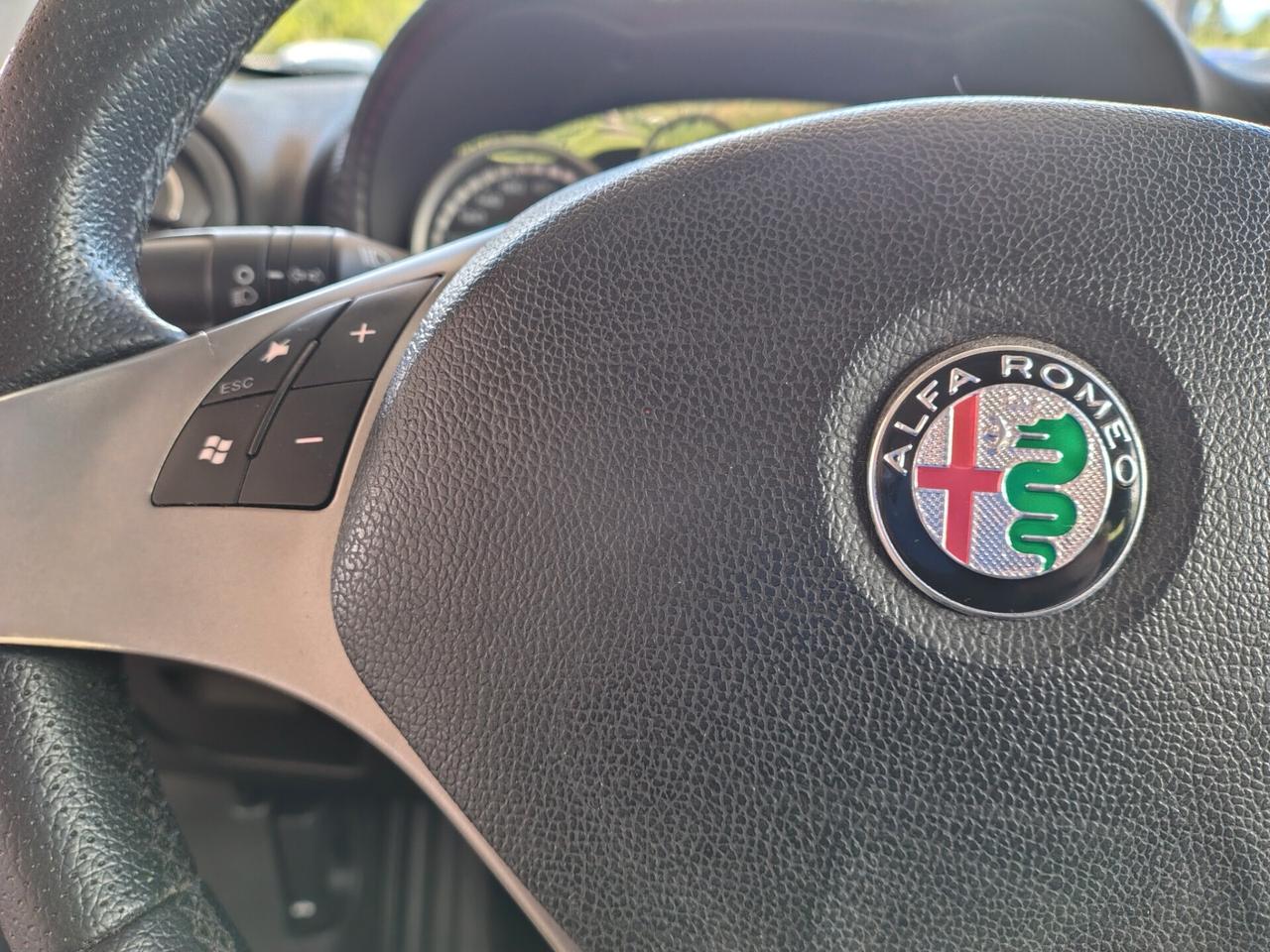 Alfa Romeo MiTo 1.3 JTDm-2 95 CV S&S Distinctive Sport Pack
