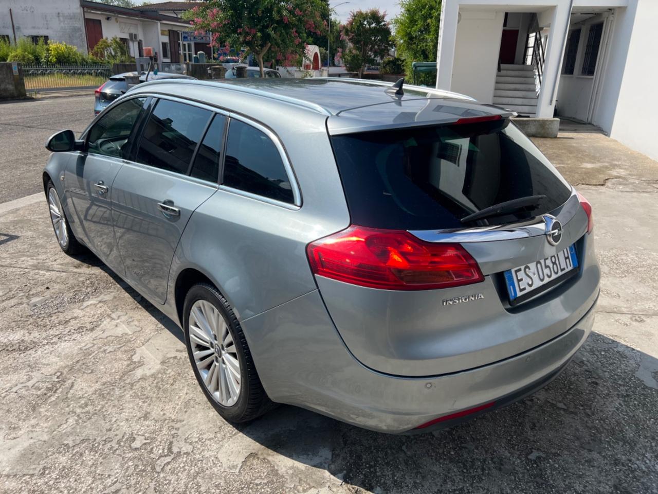 Opel Insignia 2.0 Modello Cosmo Full Optional