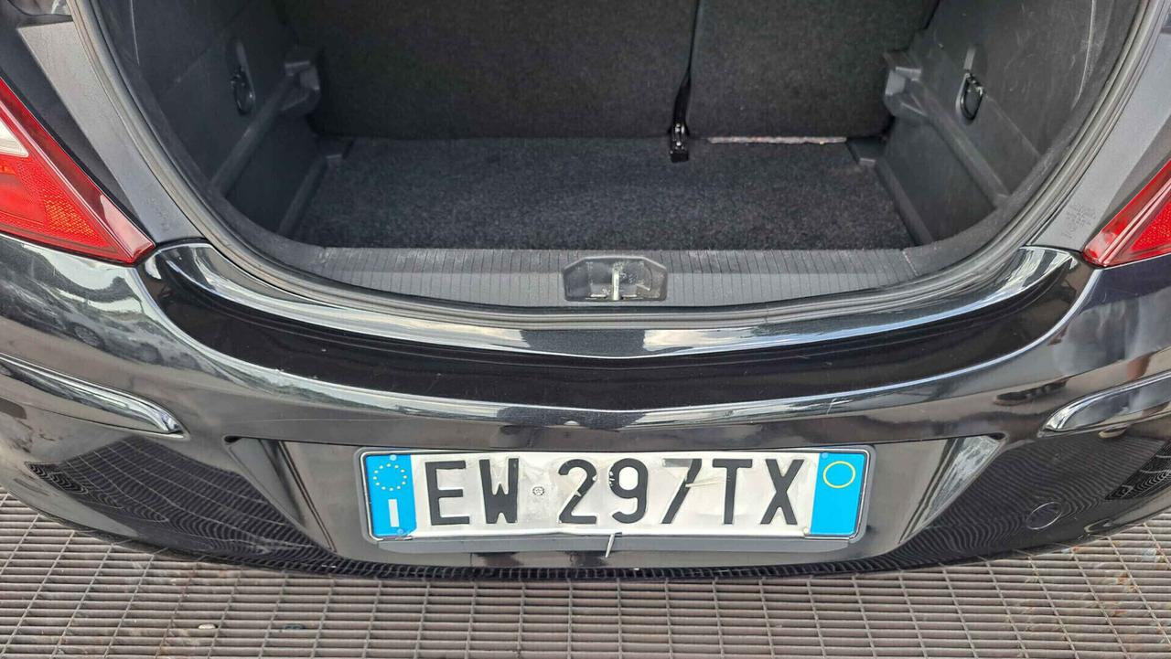 Opel Corsa 1.2 Benzina 86Cv 5 Porte Sport