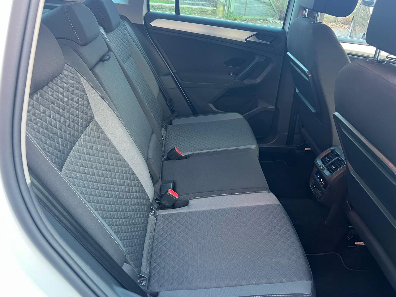 Volkswagen Tiguan 2.0 TDI R Line #10046