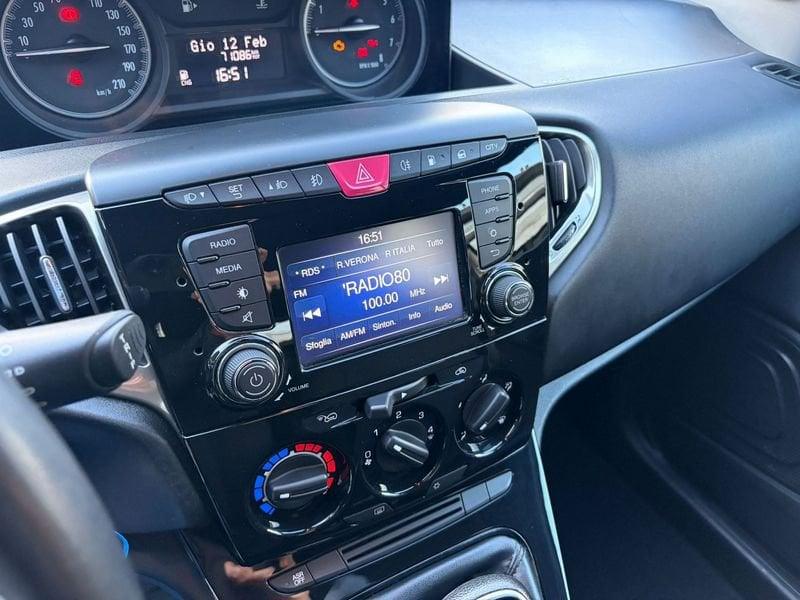 Lancia Ypsilon 0.9 Twinair 70cv metano Ecochic Gold