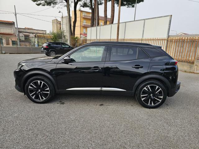 PEUGEOT 2008 motore elettrico 136 CV GT