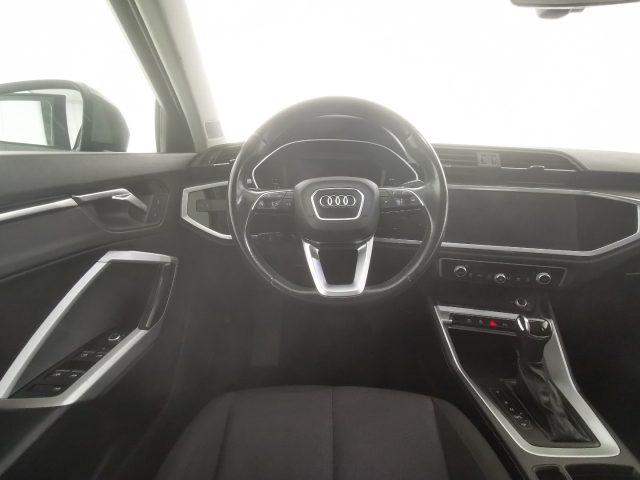 AUDI Q3 35 TDI S tronic Business