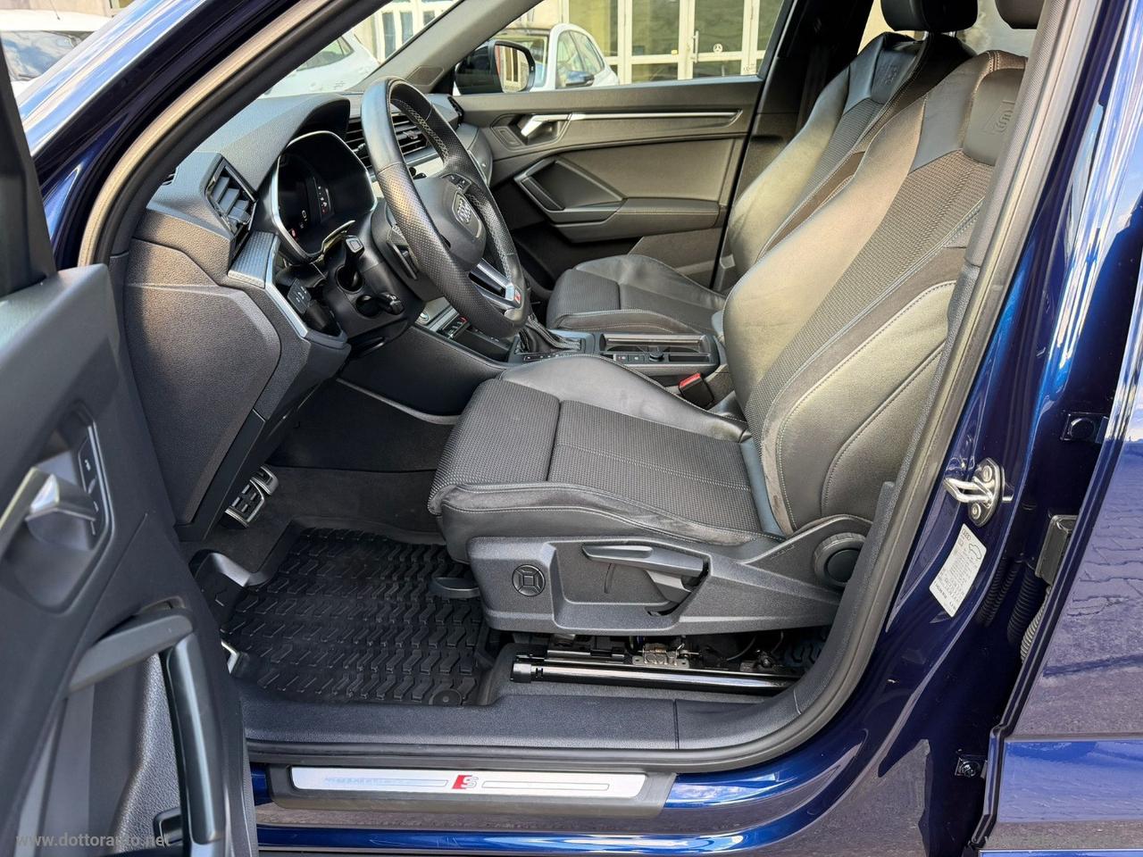 AUDI Q3 SPB 35 TDI S tronic S line edition