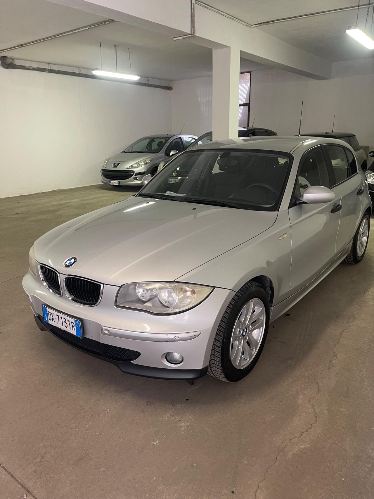 Bmw 116 116i cat 5 porte Futura