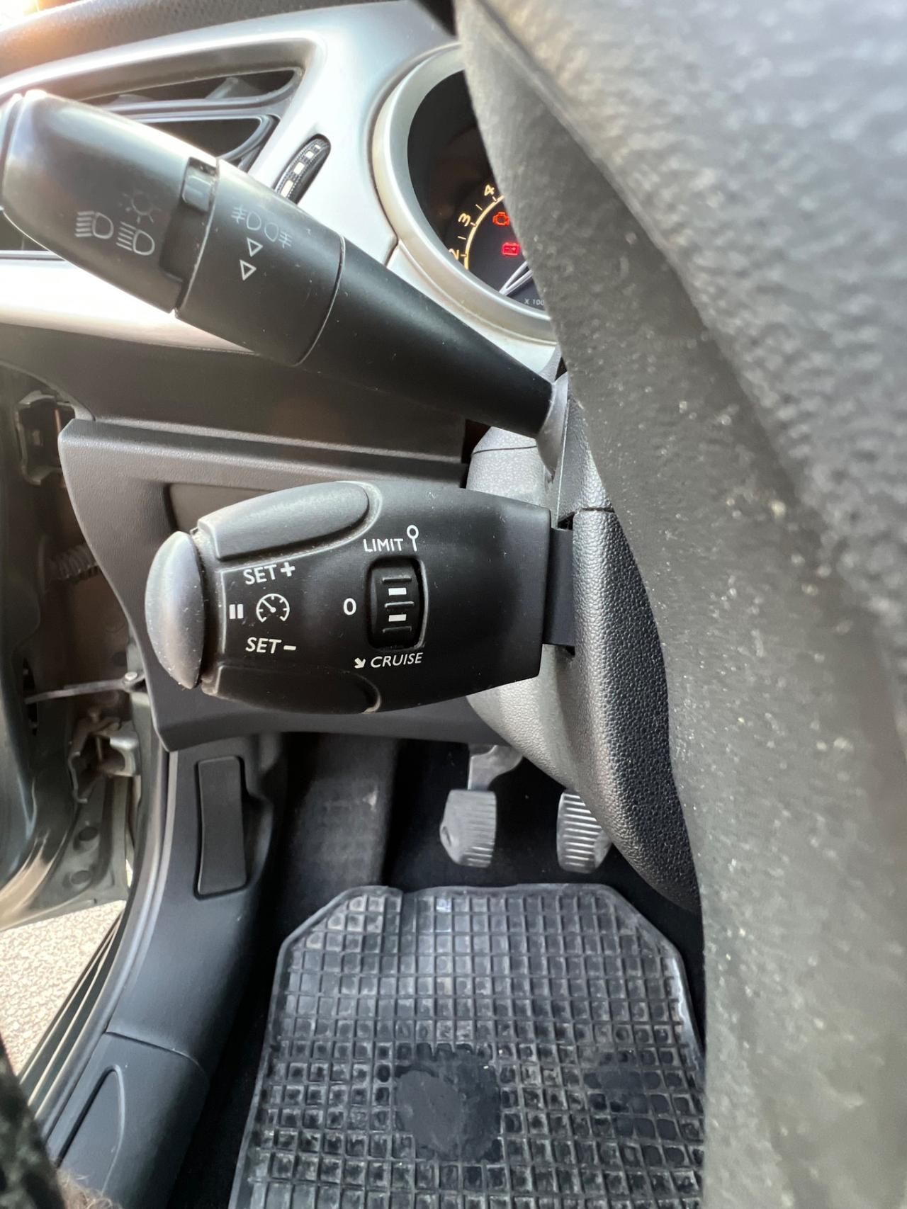 Citroen C3 1.4 HDi 70 Exclusive Style