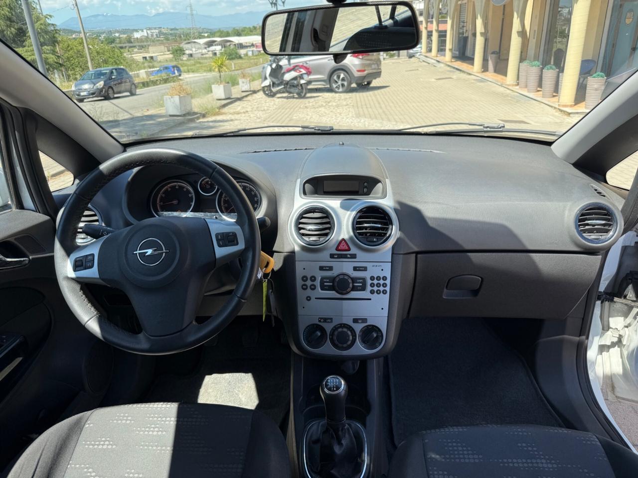 Opel Corsa 1.2 85CV 5 porte GPL-TECH