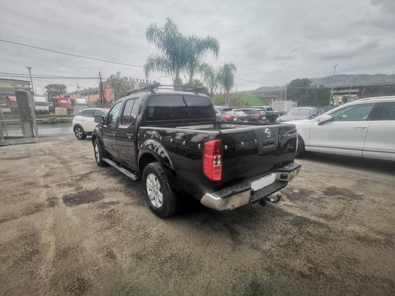 Nissan Navara Pick up 2.5 dci DoppelKabine Comfort 4x4 2006