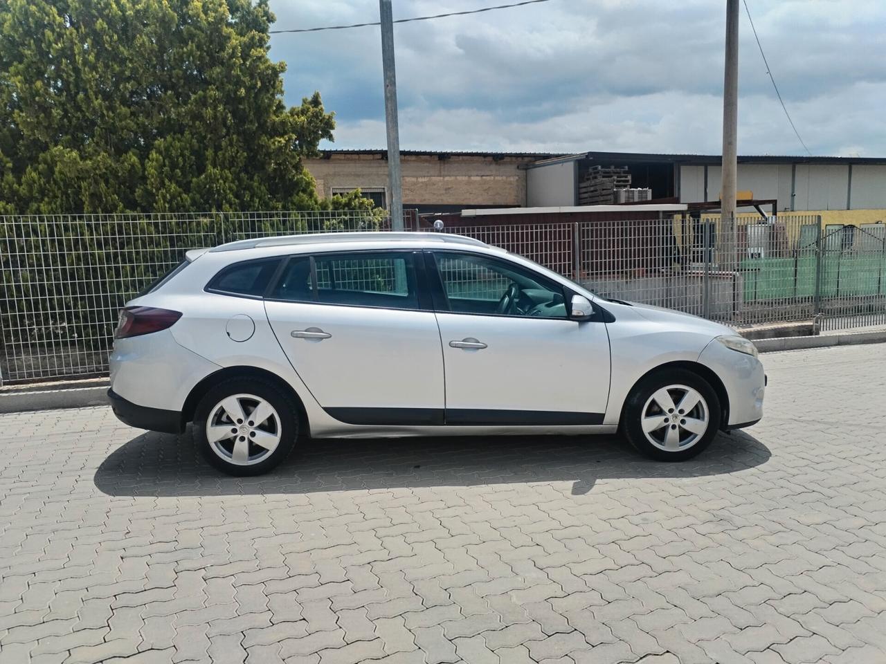 Renault Megane 1.5 dCi 110CV SporTour Dynamique