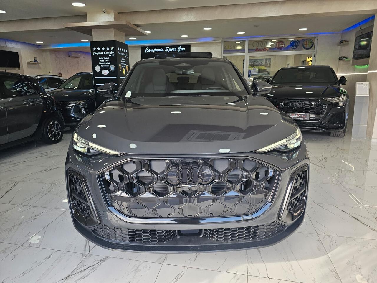 Nuova AUDI Q5 Sportback S line edition TDI quattro 150 kW 204CV S tronic Grigio Tambora metallizzato