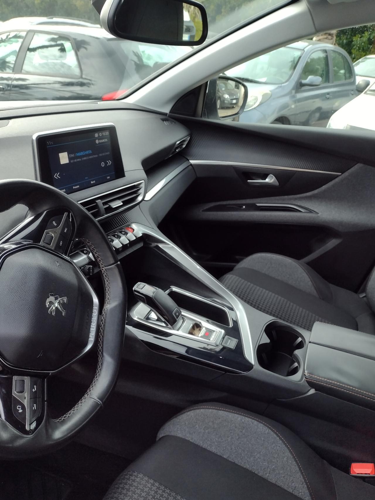 Peugeot 5008 BlueHDi 120 S&S EAT6 Business