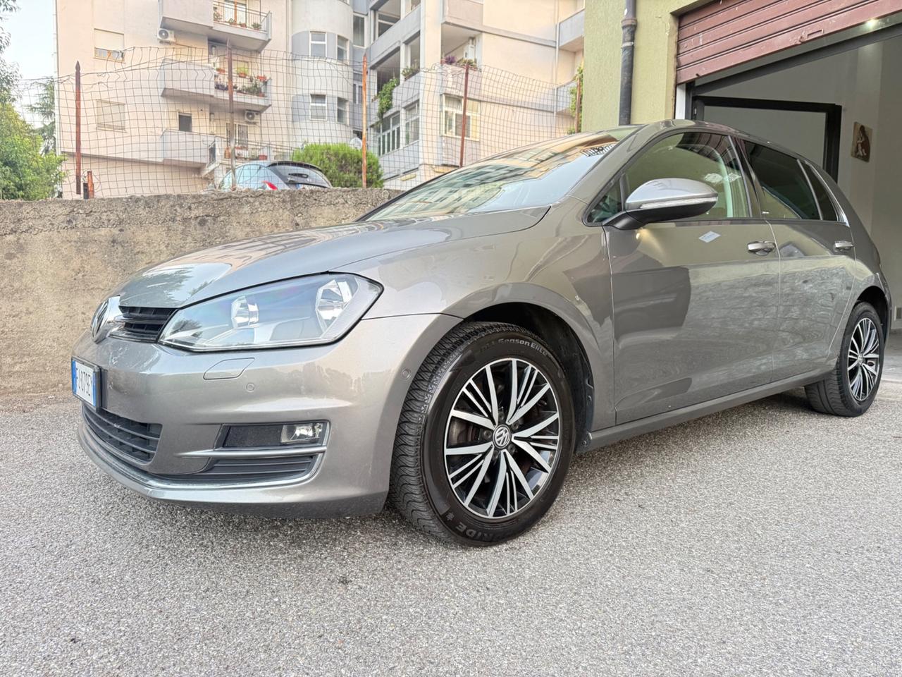 Volkswagen Golf 1.6 TDI 110 CV 5p. Highline BlueMotion Technology