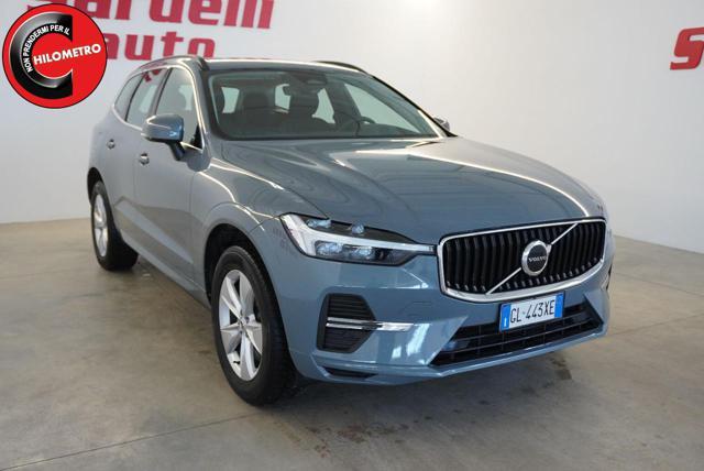 VOLVO XC60 B4 (d) automatico Momentum