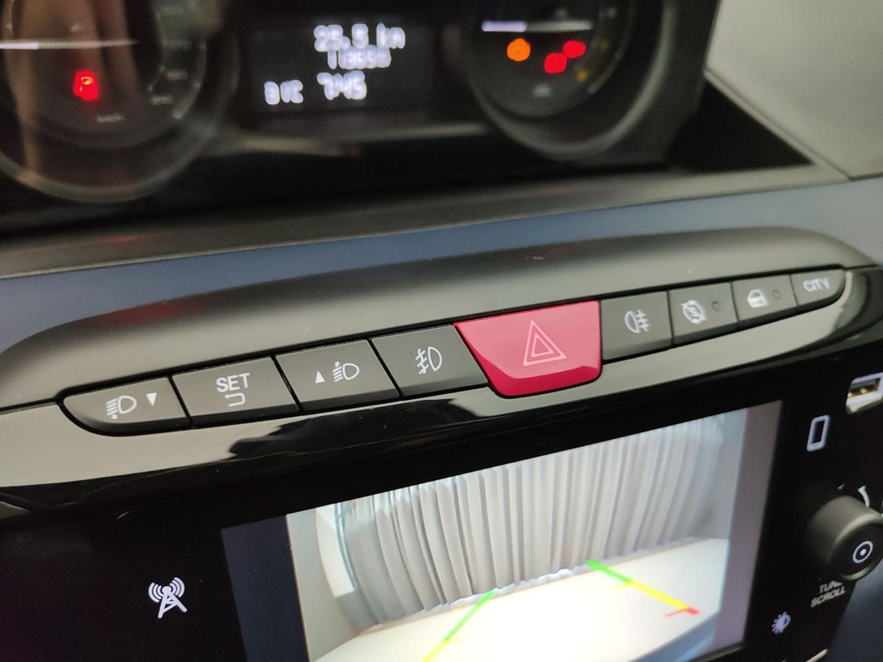 LANCIA Ypsilon III 2021 1.0 70CV HYBRID PLATINO