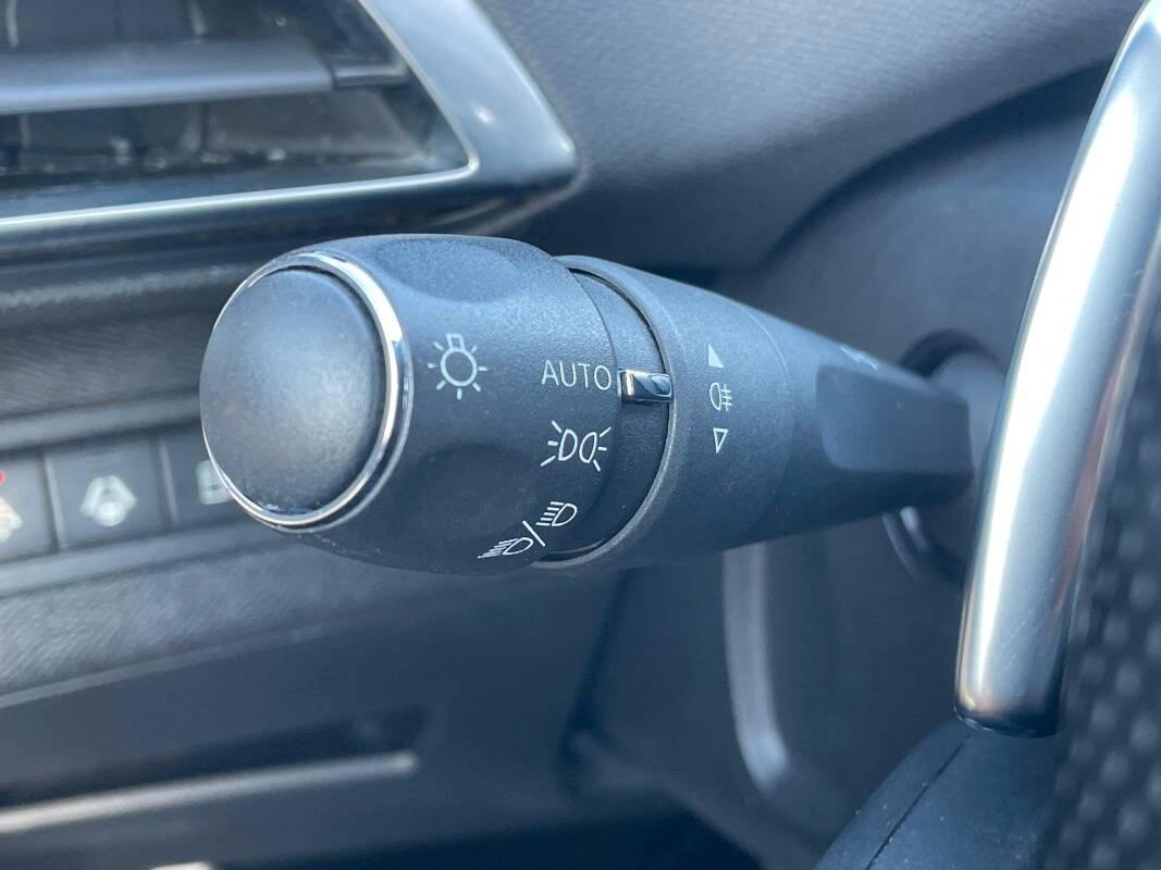 Peugeot 3008 II 1.6 hybrid4 phev GT Pack 300cv CON TETTO APRIBILE