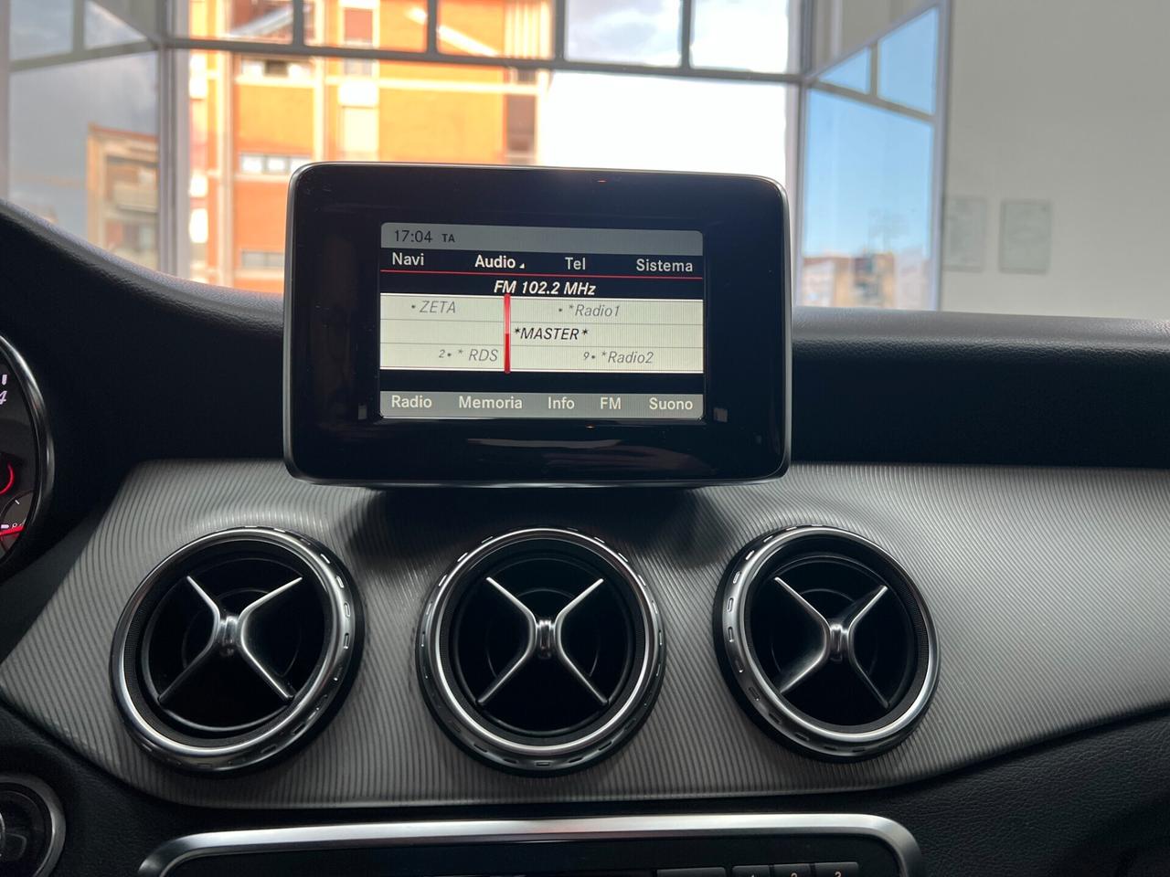 Mercedes-benz GLA 200 CDI Automatic Premium