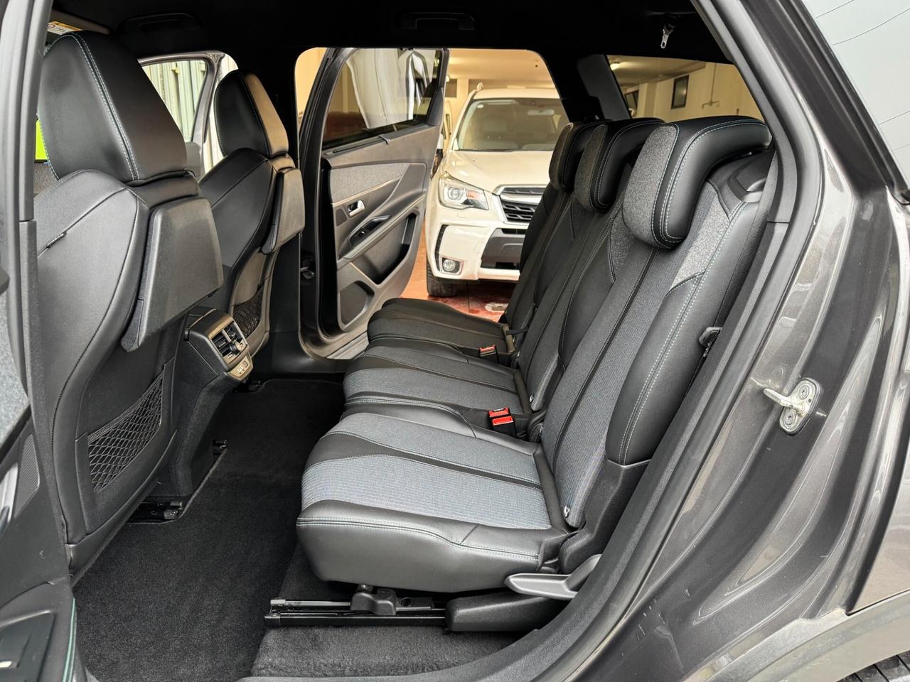 Peugeot 5008 1.5hdi AllurePack 7P GARANZIA 36 MESI