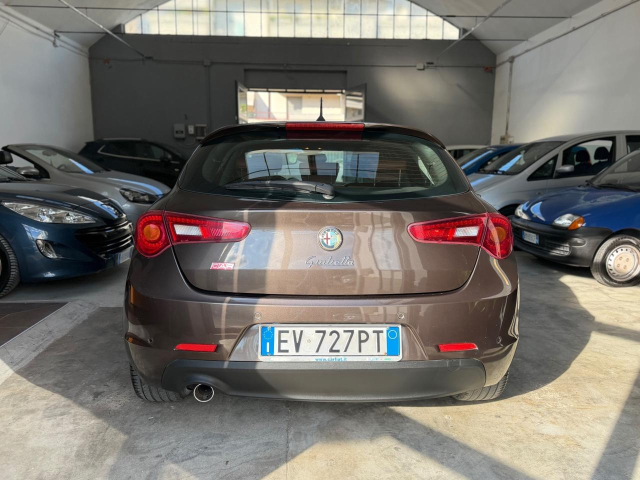 Alfa Romeo Giulietta 1.6 JTDm-2 105 CV Exclusive