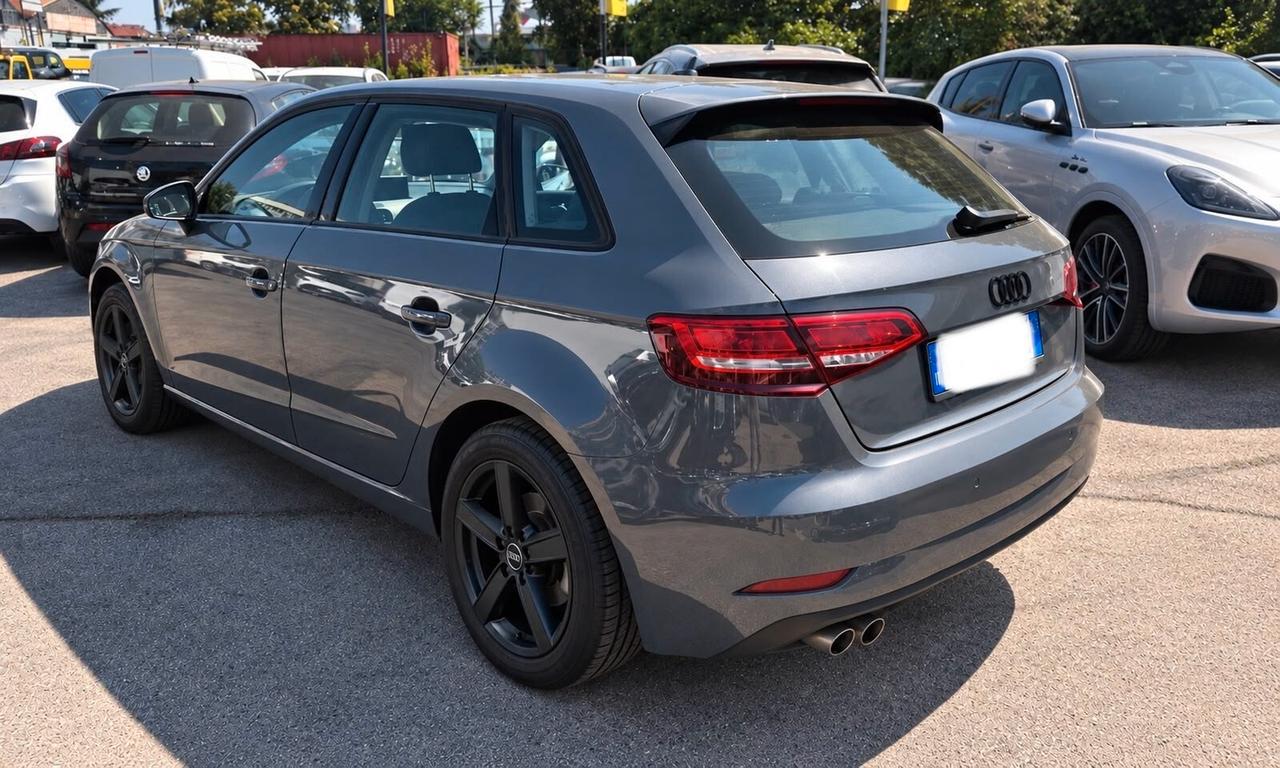 Audi A3 Sportback SPB 35 TDI S tronic 2.0d 150cv