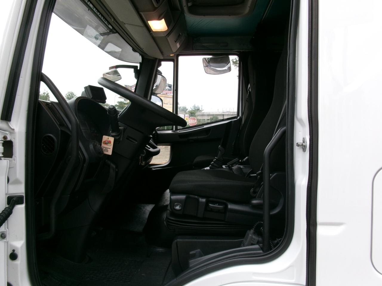 Iveco EUROCARGO 160/28 E6 FRIGO+PEDANA FRC 08/2027 16 PEDANE 280000 KM