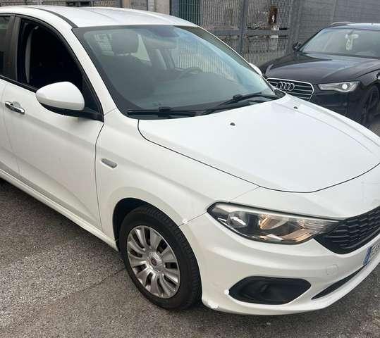 Fiat Tipo Tipo 5p 1.4 Easy 95cv