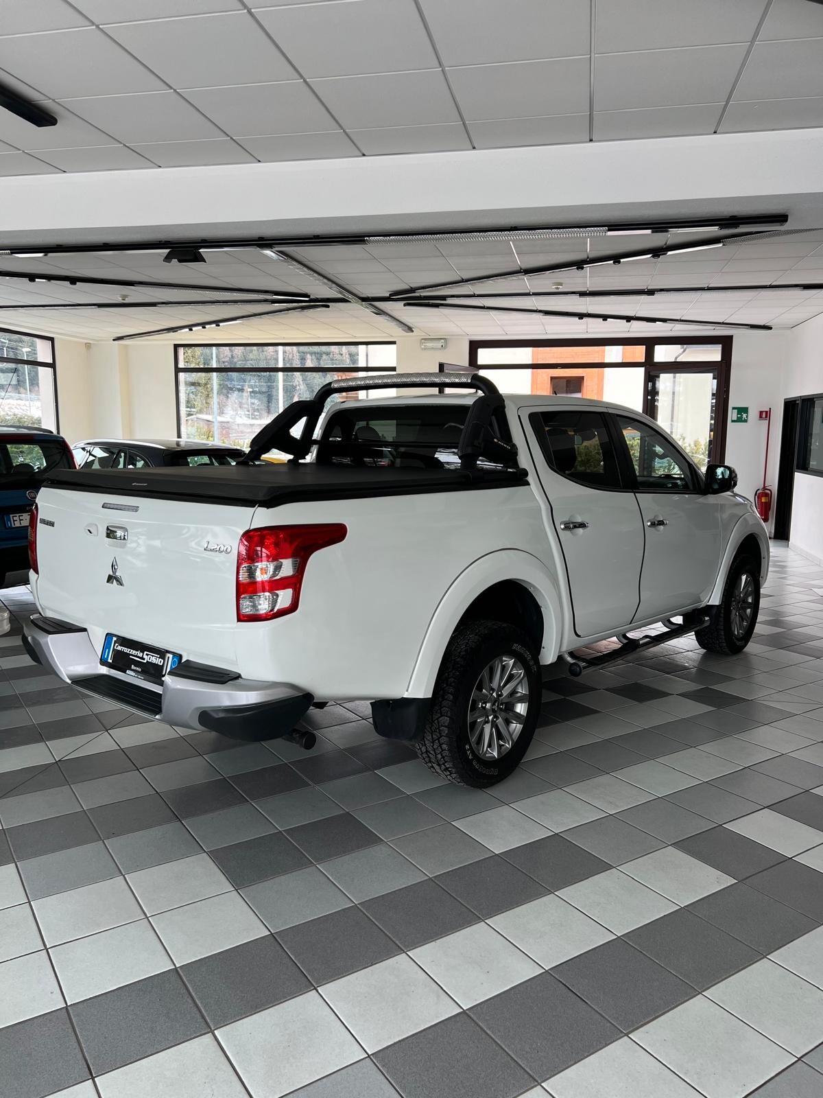 Mitsubishi L200 2.4 DI-D/181CV Double Cab Intense