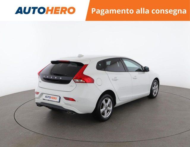 VOLVO V40 D2 Geartronic Momentum
