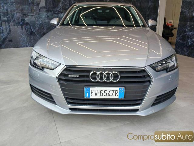 AUDI A4 Avant QUATTRO 40 TDI S tronic (Garanzia 12 Mesi)