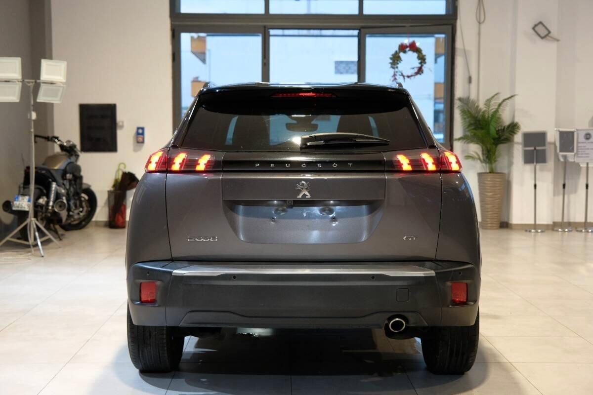 Peugeot 2008 BlueHDi 130 S&S EAT8 GT