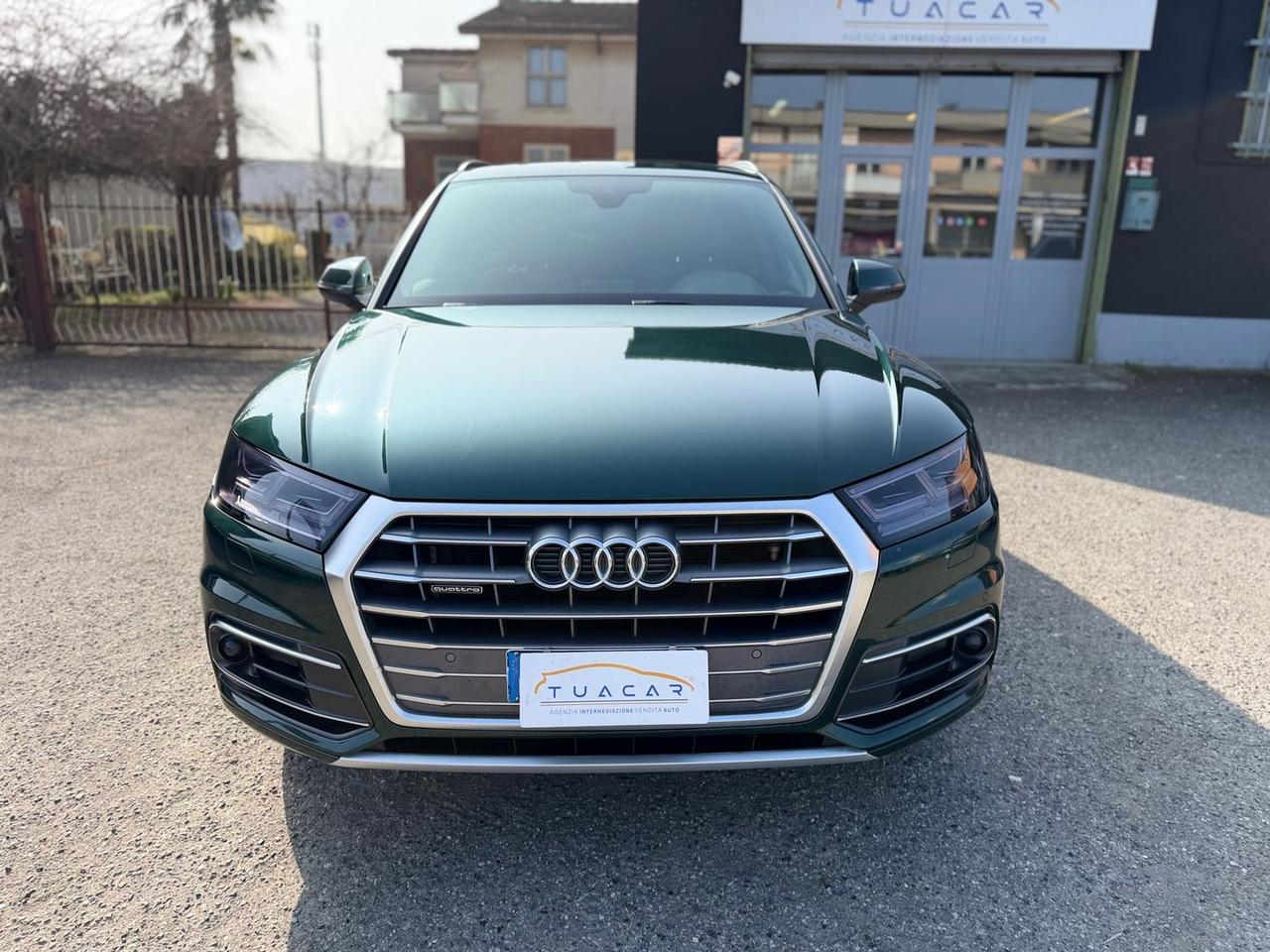 Audi Q5 Business Sport 2.0 40 TDI #9784