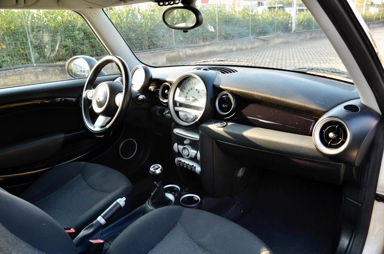 MINI COOPER 1.6 120cv, UFF ITALIANA, BICOLOR, A/C, PERMUTE