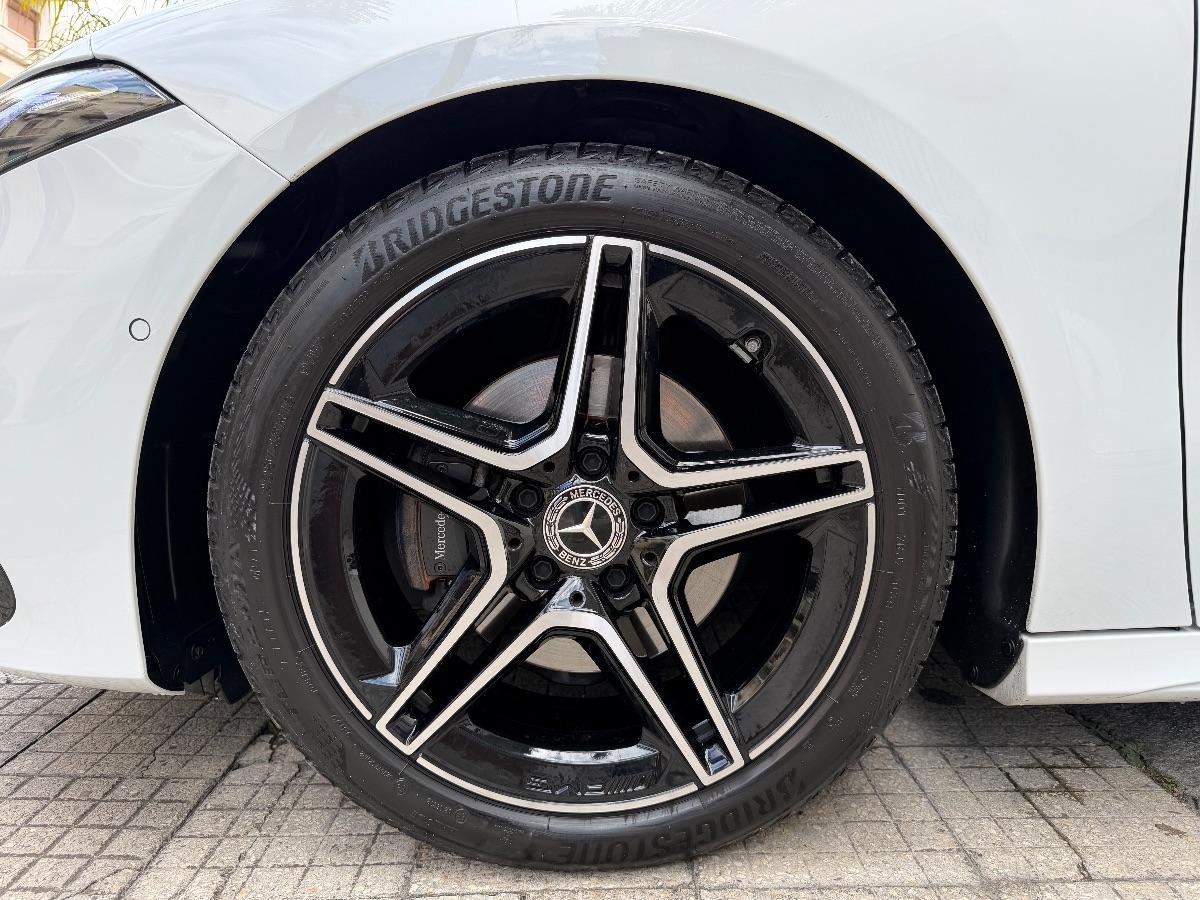 New Mercedes Classe A 180d Premium AMG Night Edition 116CV