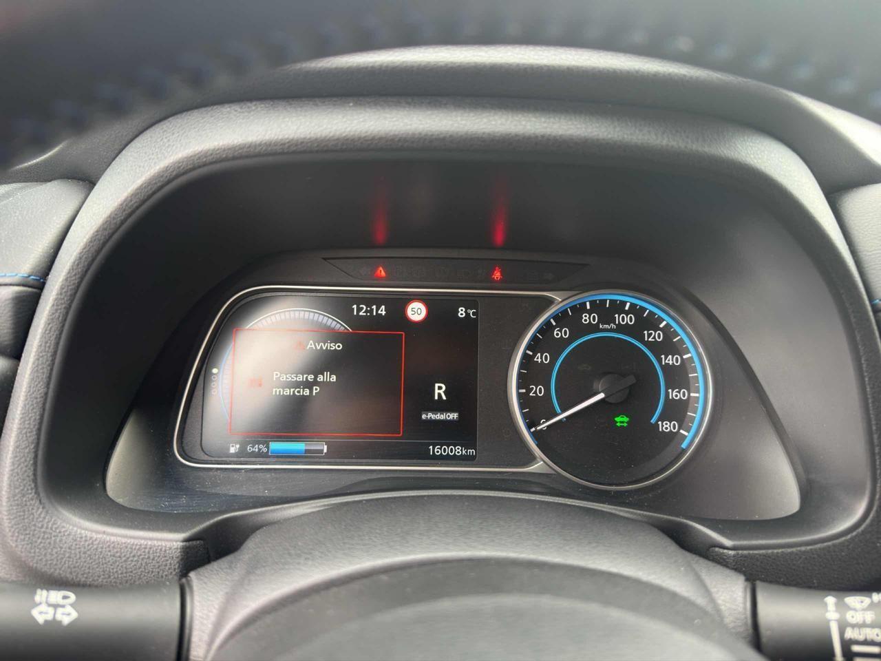 Nissan Leaf ACENTA 40 KWH-NAVI-SENSORI-RETROCAMERA-POKI KM-