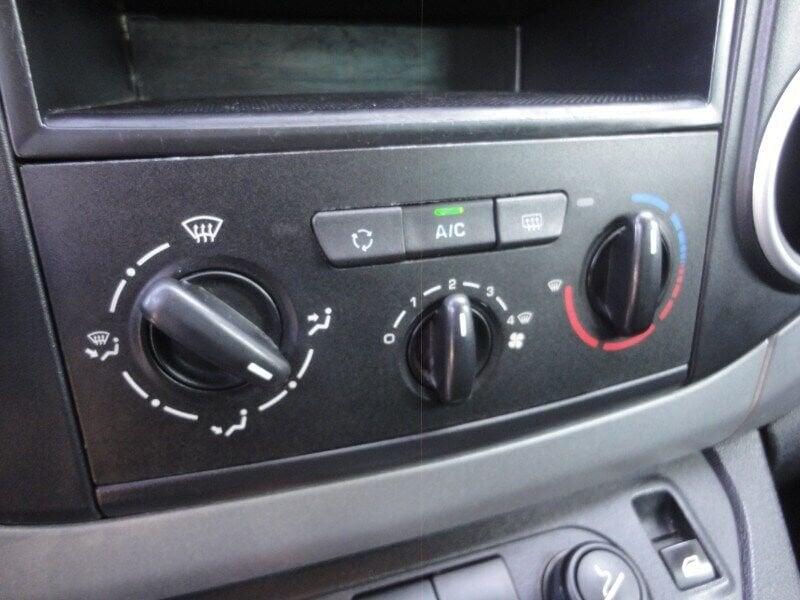 Peugeot Partner Partner Tepee BlueHDi 100 4x4 Active Traction Control Plus