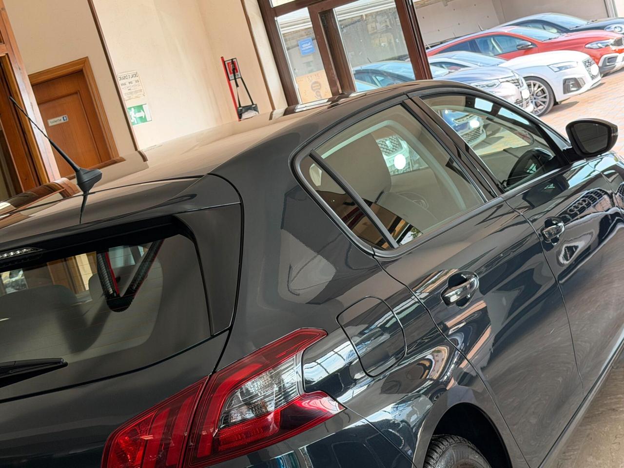 Peugeot 308 1.5 BLUEHDI 130 cv. 5 porte ACTIVE