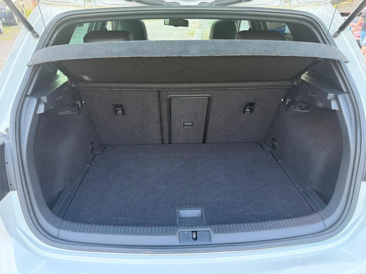 Volkswagen Golf GTD 2.0 TDI 5p. BlueMotion Technology