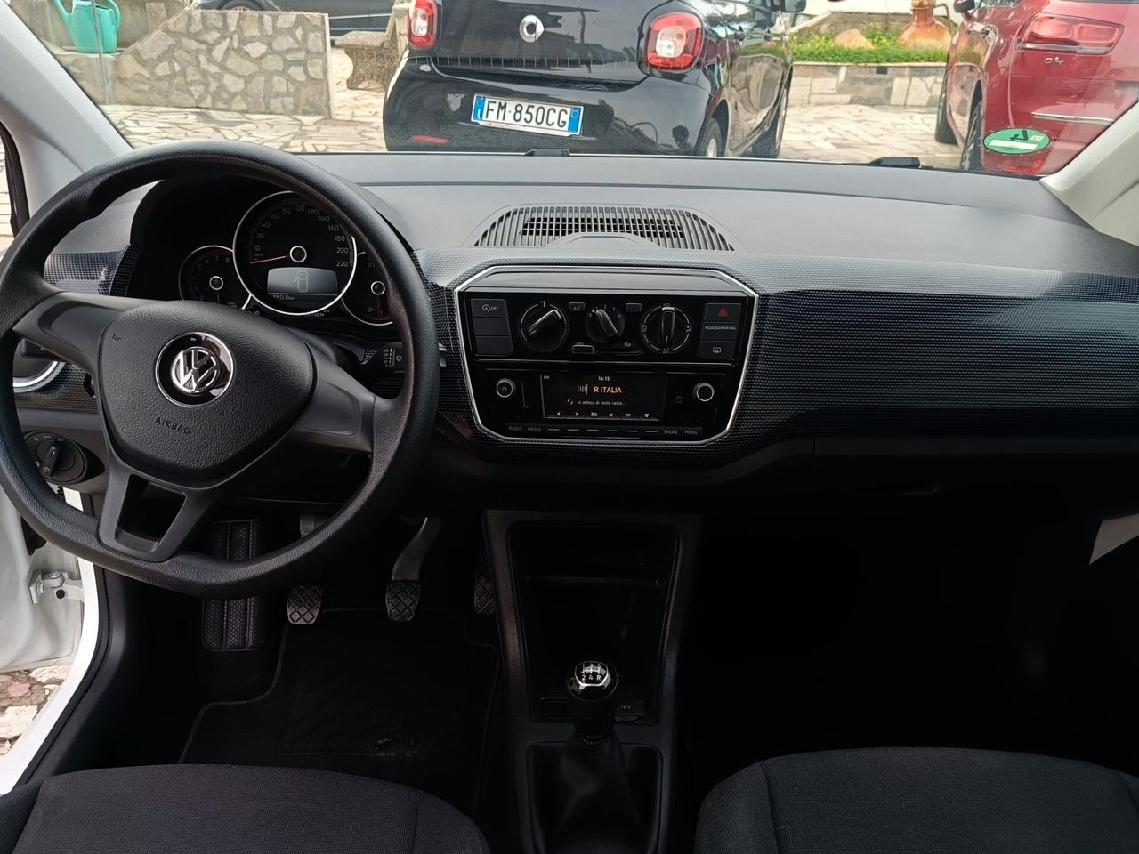Volkswagen up! 1.0 3p. take