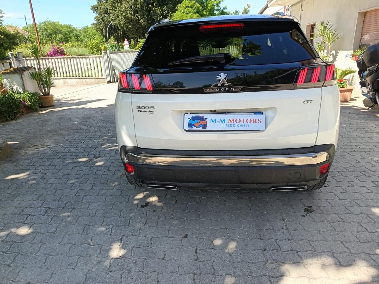 Peugeot 3008 BlueHDi 130 S&S EAT8 GT