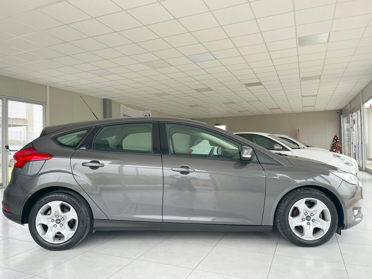 Ford Focus 1.5 TDCi 120 CV BERLINA